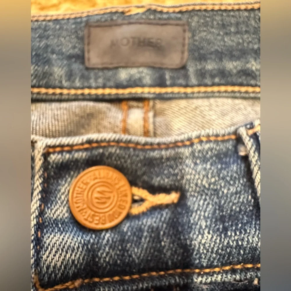 MOTHER Weekender Jeans - Picture 6 of 11